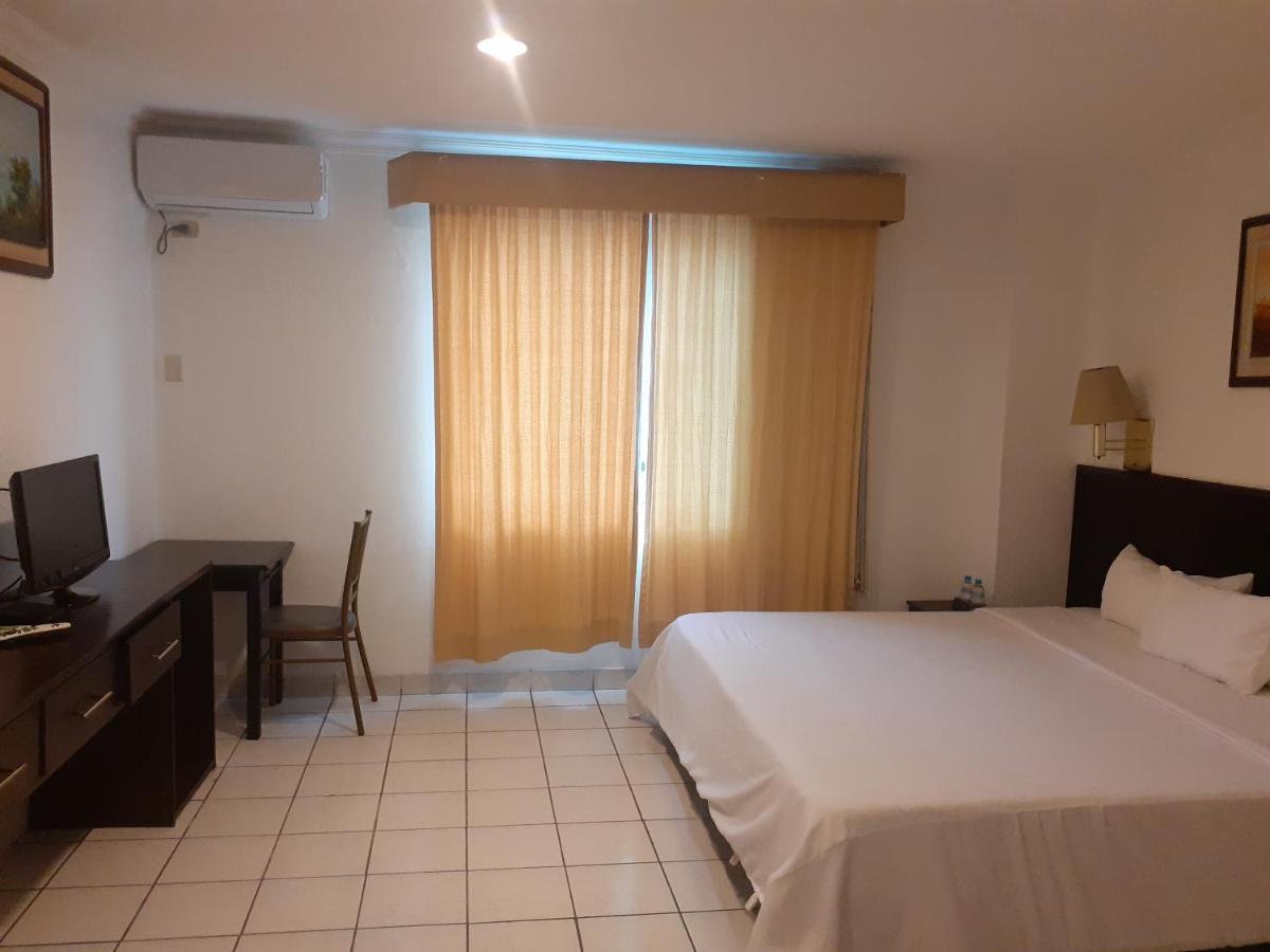 Hotel Doral Гуаякуил Екстериор снимка