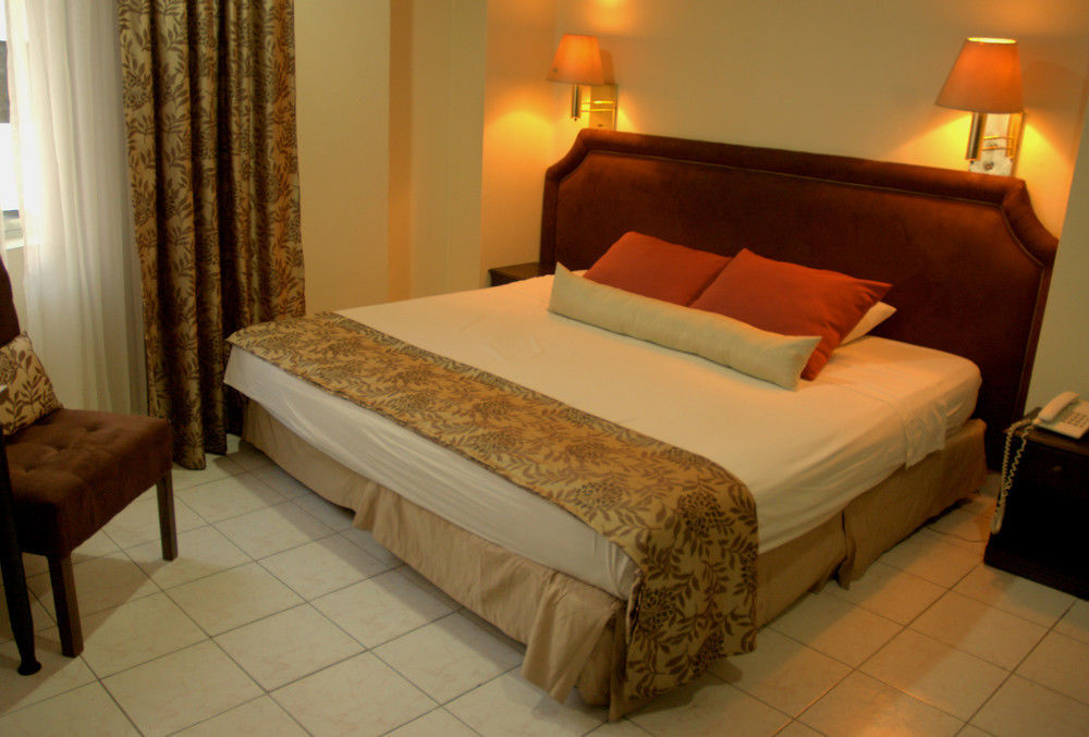 Hotel Doral Гуаякуил Екстериор снимка